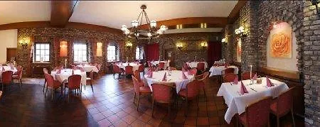 Sport- Und Tagungshotel De Poort 4*