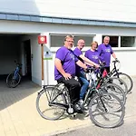 Sport- Und Tagungshotel De Poort غوخ