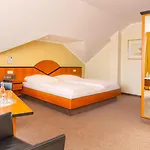 Sport- Und Tagungshotel De Poort غوخ
