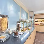Sport- Und Tagungshotel De Poort فندق