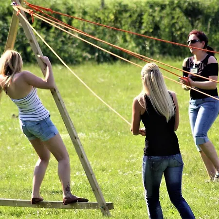 Sport- Und Tagungshotel De Poort غوخ