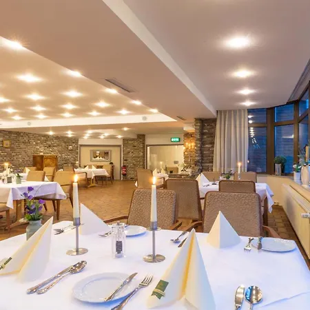 ホテル Sport- Und Tagungshotel De Poort