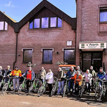 Sport- Und Tagungshotel De Poort Hotel