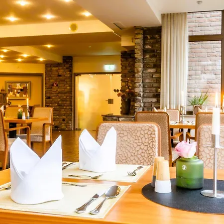 Sport- Und Tagungshotel De Poort Hotel