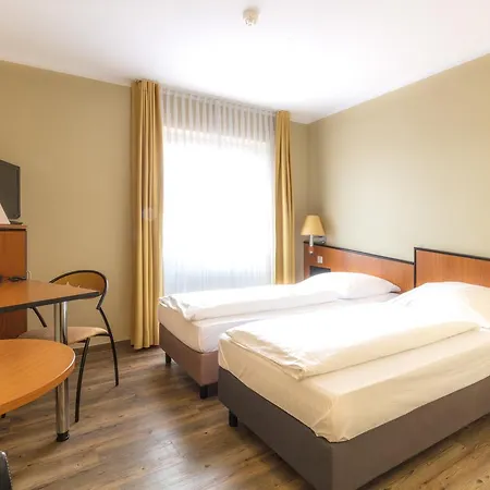 Sport- Und Tagungshotel De Poort 4*