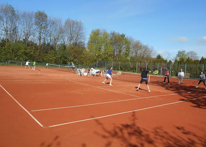 Sport- Und Tagungshotel De Poort 4*